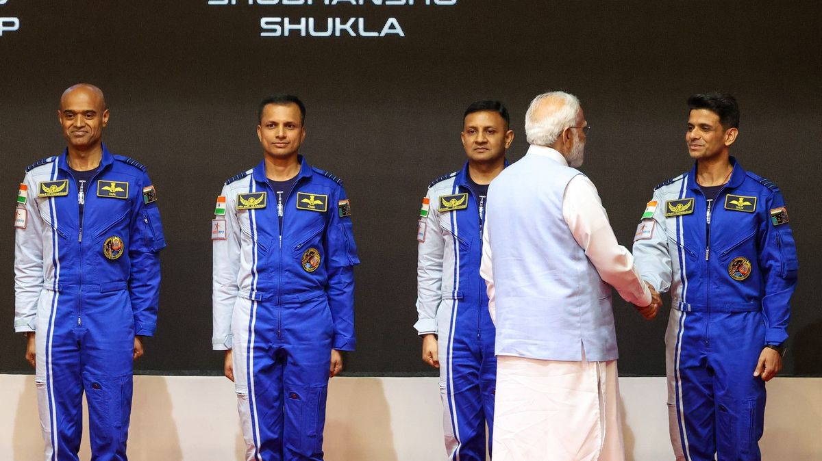 Indie představila čtveřici adeptů pro svůj první let do kosmu s posádkou. Výcvik měli v Rusku
